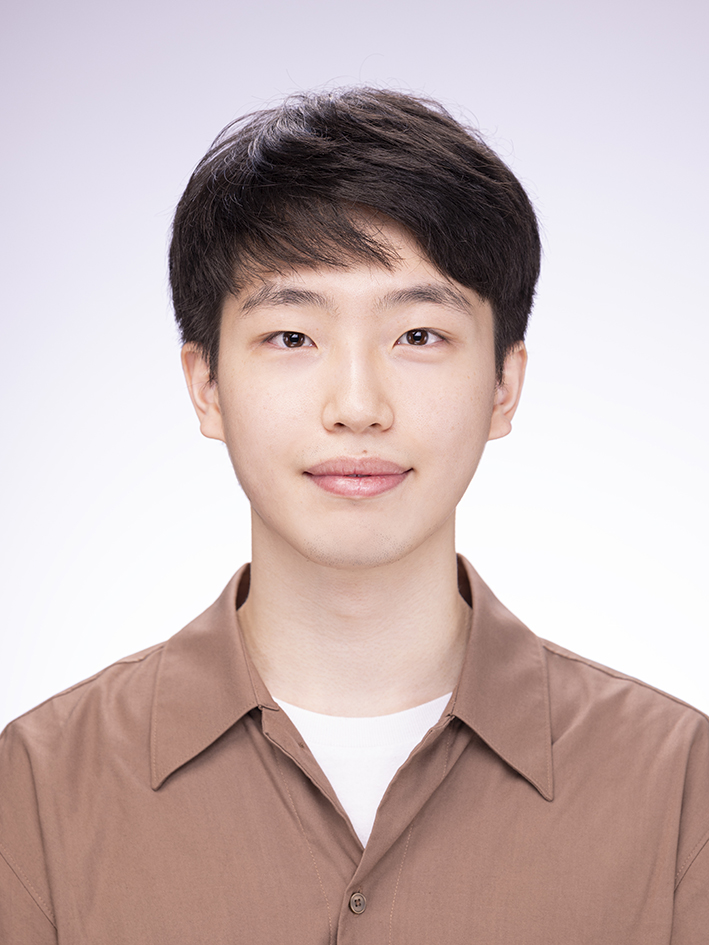 세완오빠 증명사진